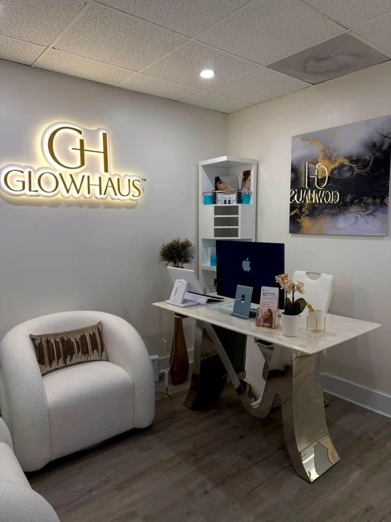 Area interior GlowHaus